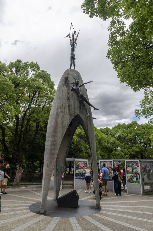 09 - Hiroshima - Parque de La Paz - Monumento a la Paz de los Ninyos